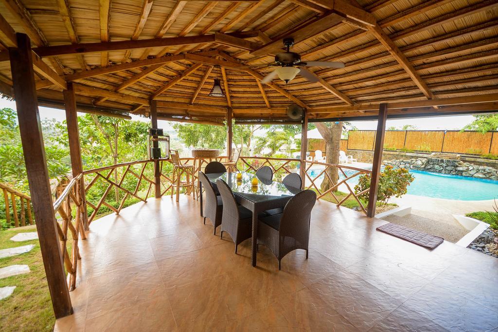 Hilltop Pool And Villa Puerto Princesa Exterior photo