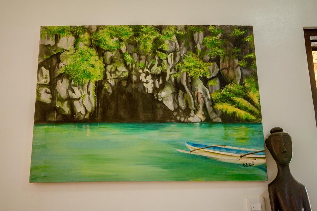 Hilltop Pool And Villa Puerto Princesa Exterior photo